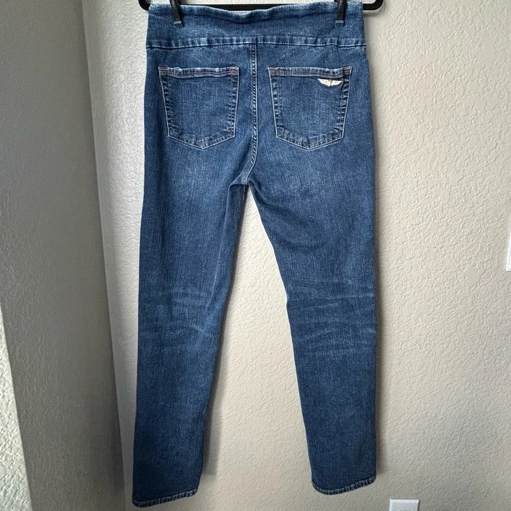 Rock & Republic Pull On Jeans Women 10M Blue Fever Slimming Straight